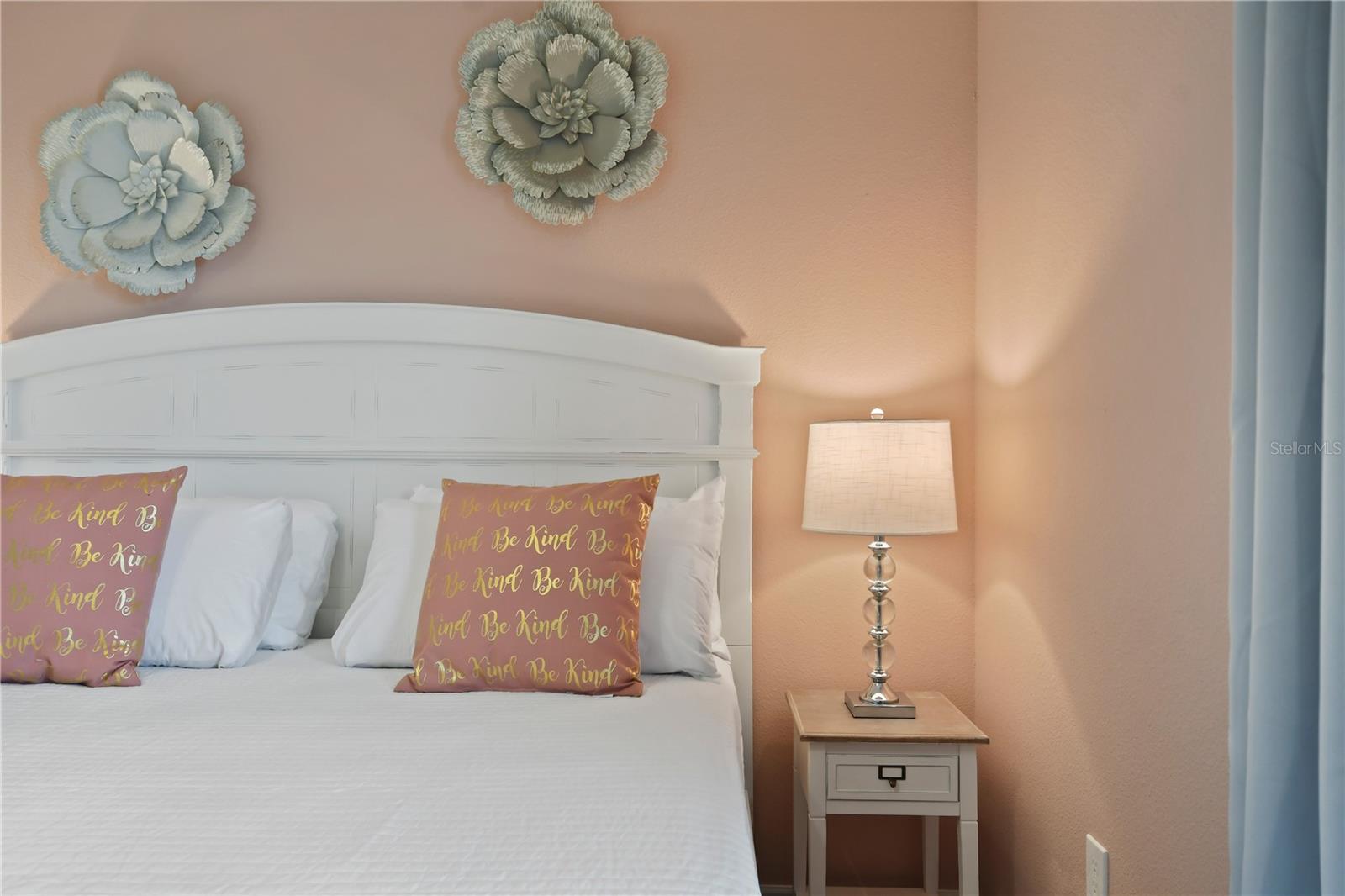 WINDSOR ISLAND RESORT - Residential