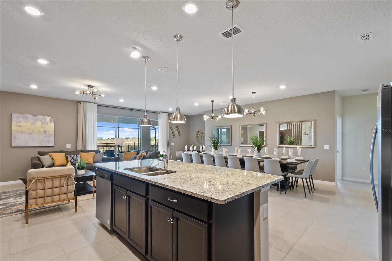 WINDSOR ISLAND RESORT - Residential