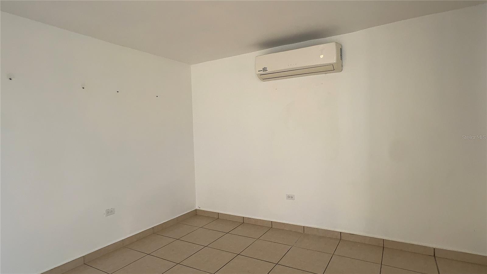 CANÓVANAS - Residential