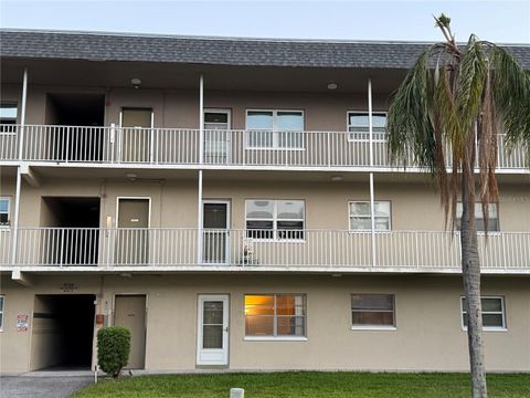 5720 13TH AVENUE N 106B ST PETERSBURG FL 33710
