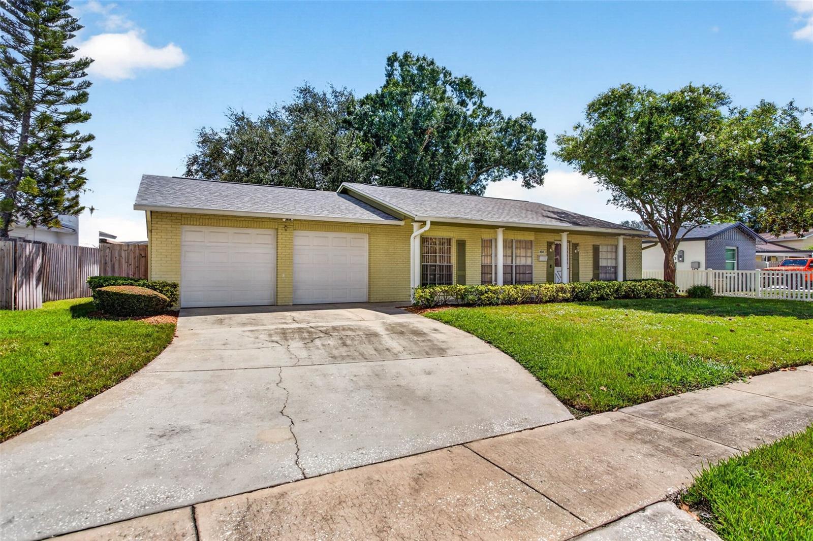 8512 WOODWICK COURT