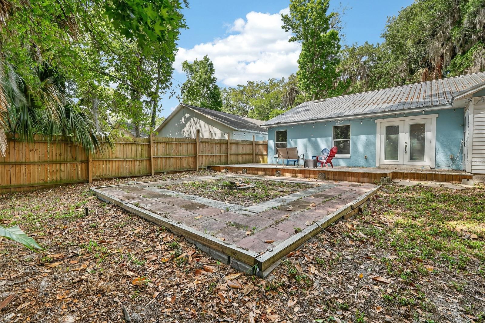 BENNETTS HAMMOCK REP TR 01 - Residential