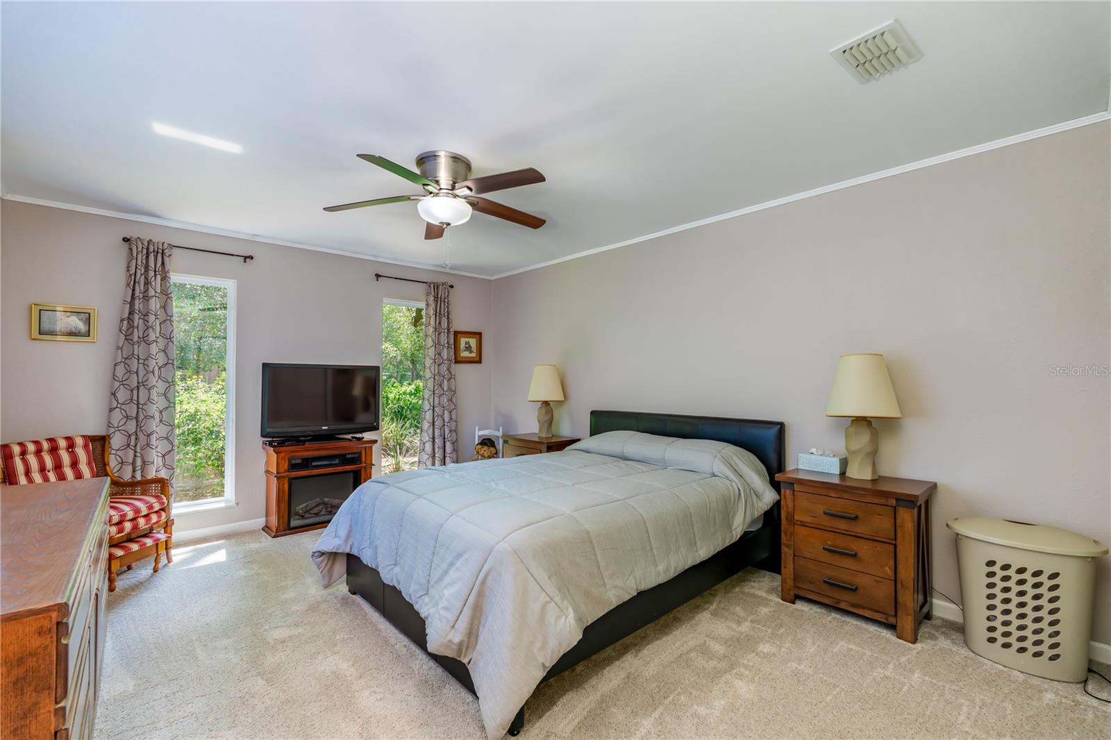 HILLCREST - Residential