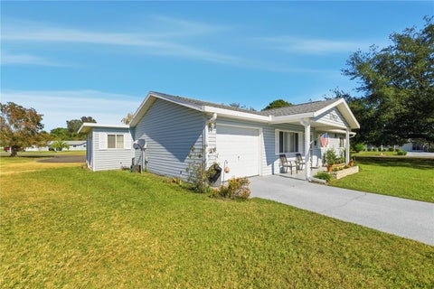 Tiny photo for 10599 SE 178th Street, Summerfield, FL 34491 (MLS # G5104689)