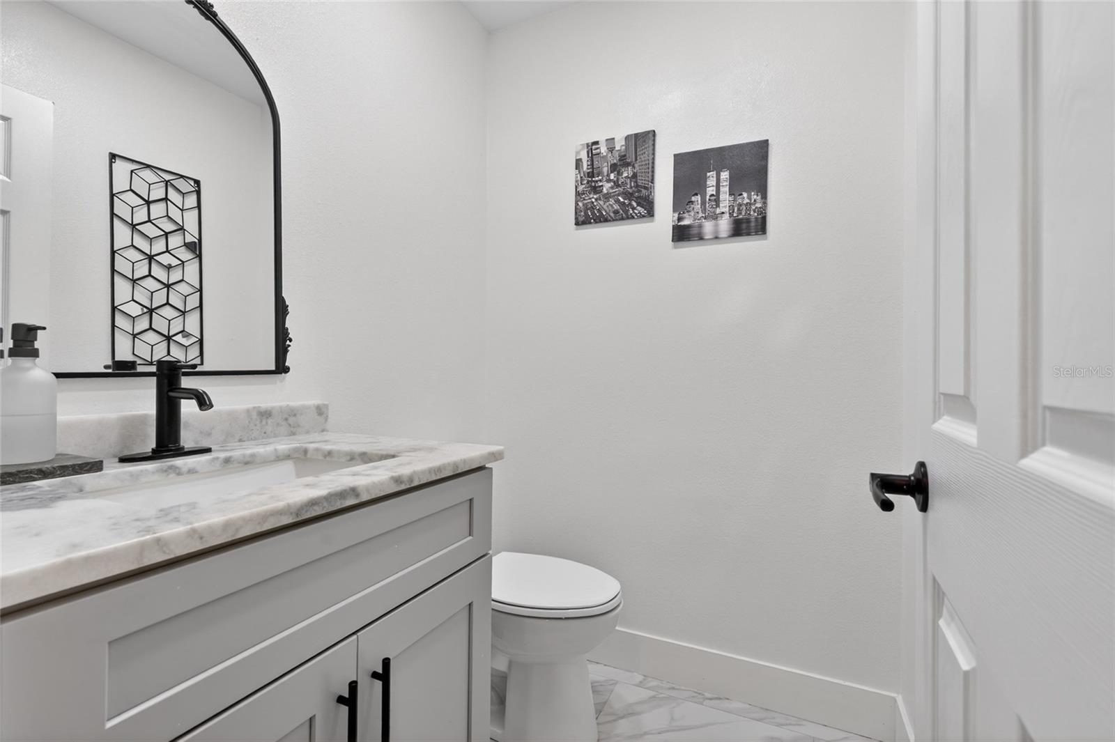 IMPERIAL COVE 6 - Residential