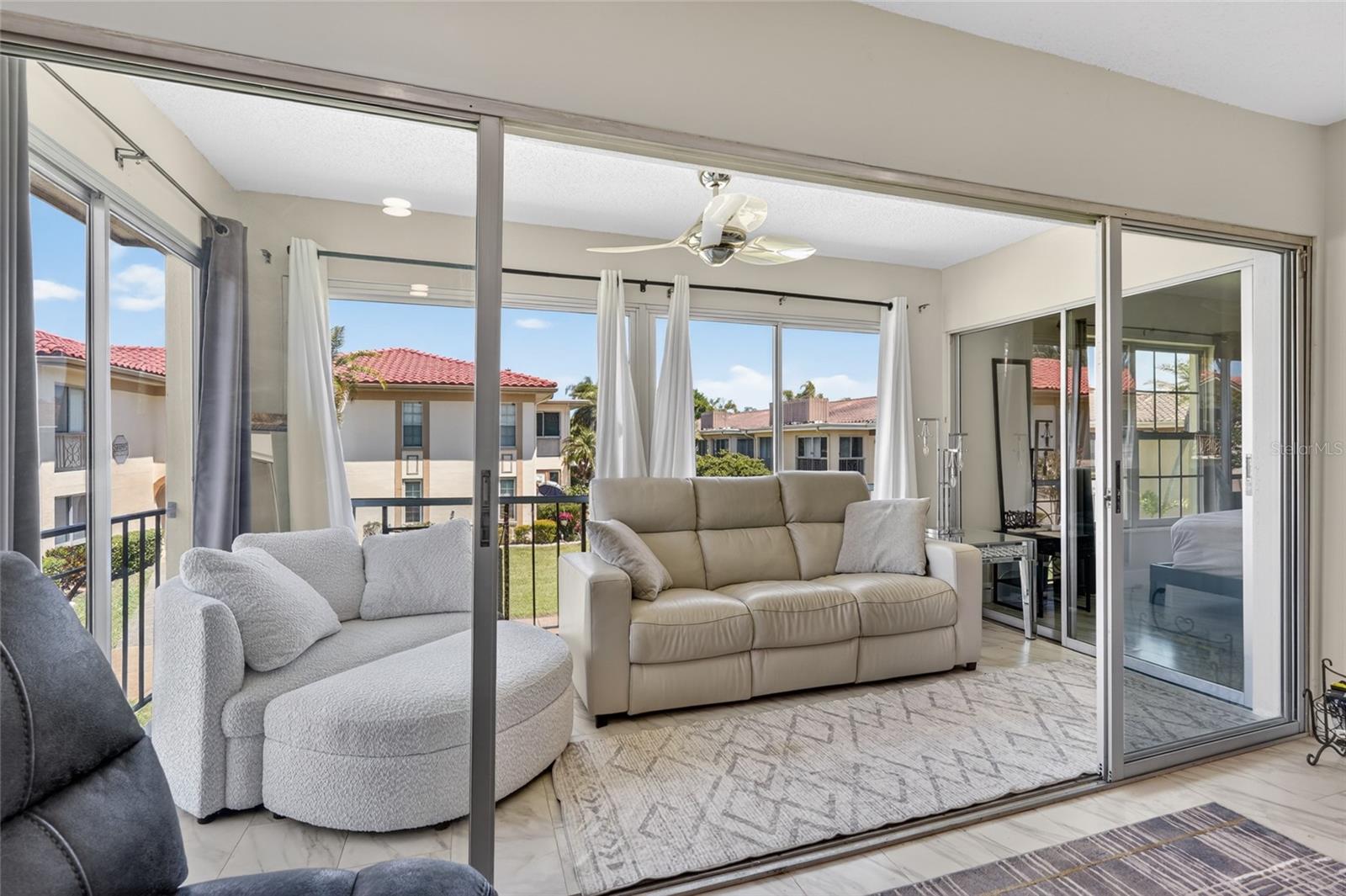 IMPERIAL COVE 6 - Residential