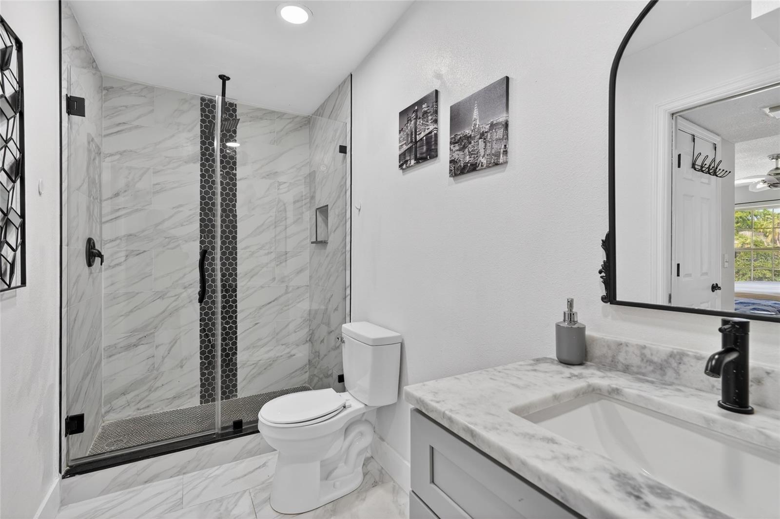 IMPERIAL COVE 6 - Residential