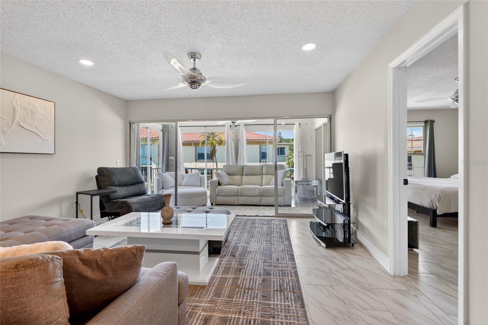 IMPERIAL COVE 6 - Residential