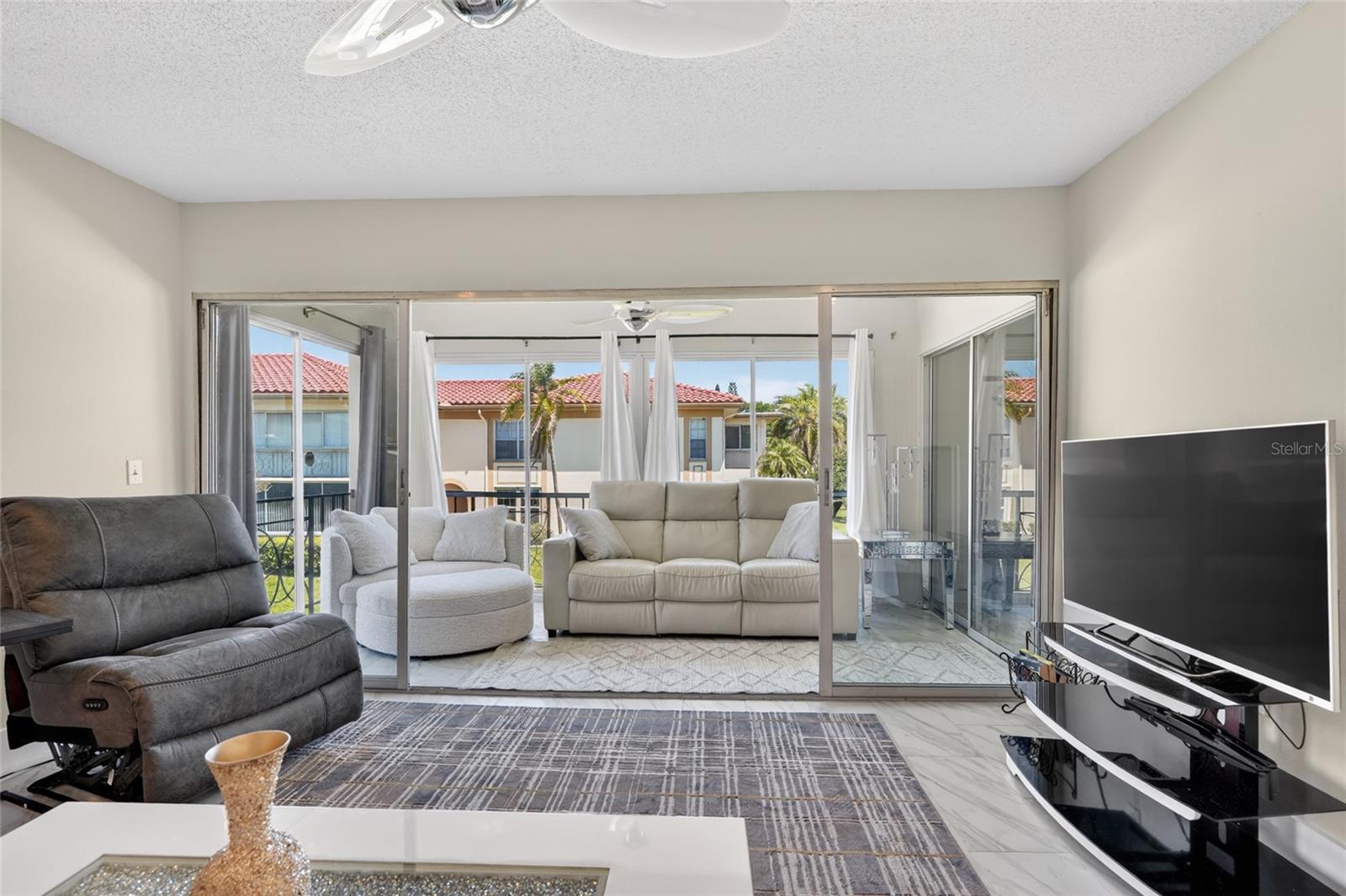 IMPERIAL COVE 6 - Residential