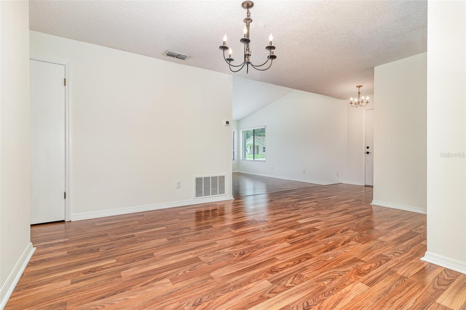 473 NEWHOPE DRIVE