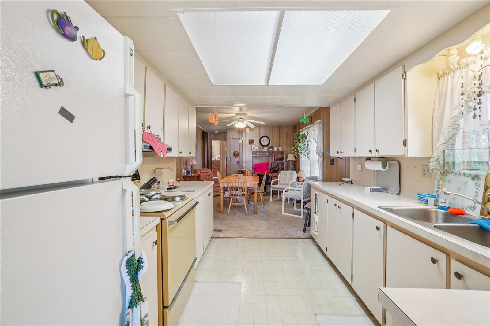 ZEPHYR SHORES UNREC - Residential