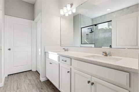 Tiny photo for 4614 Cragmere Loop, Clermont, FL 34711 (MLS # O6384892)