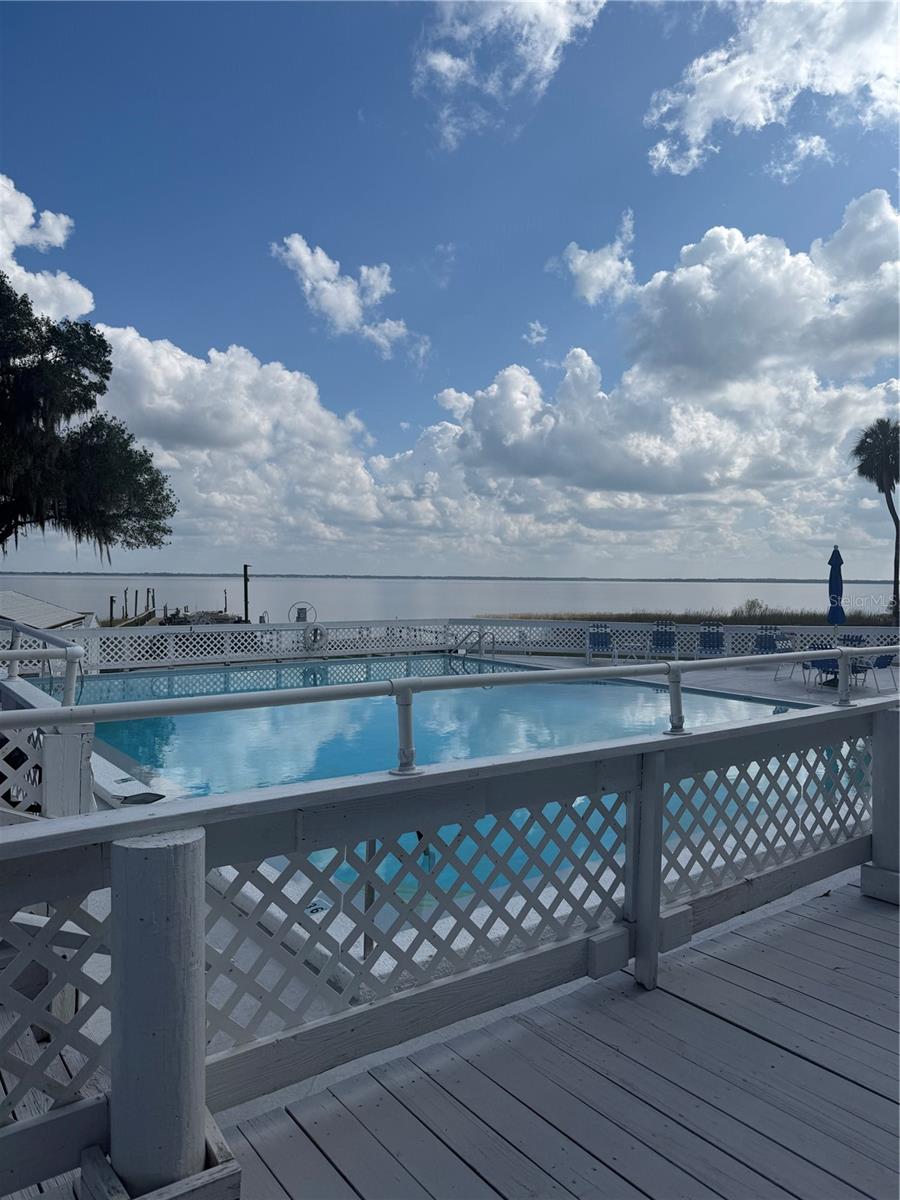 WALK IN WATER VILLAGE - Residential