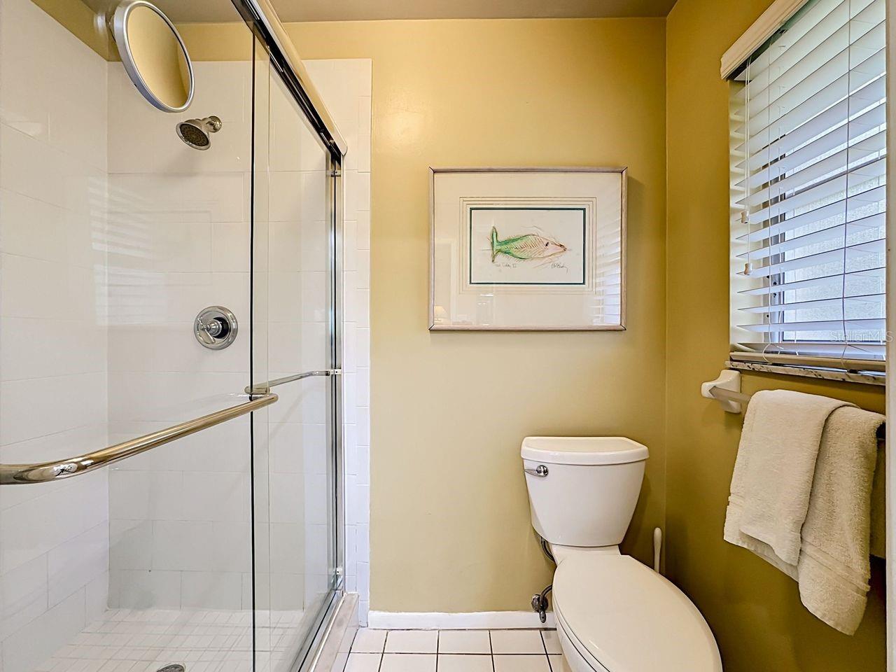 COUNTRY CLUB SHORES SEC 02 - Residential