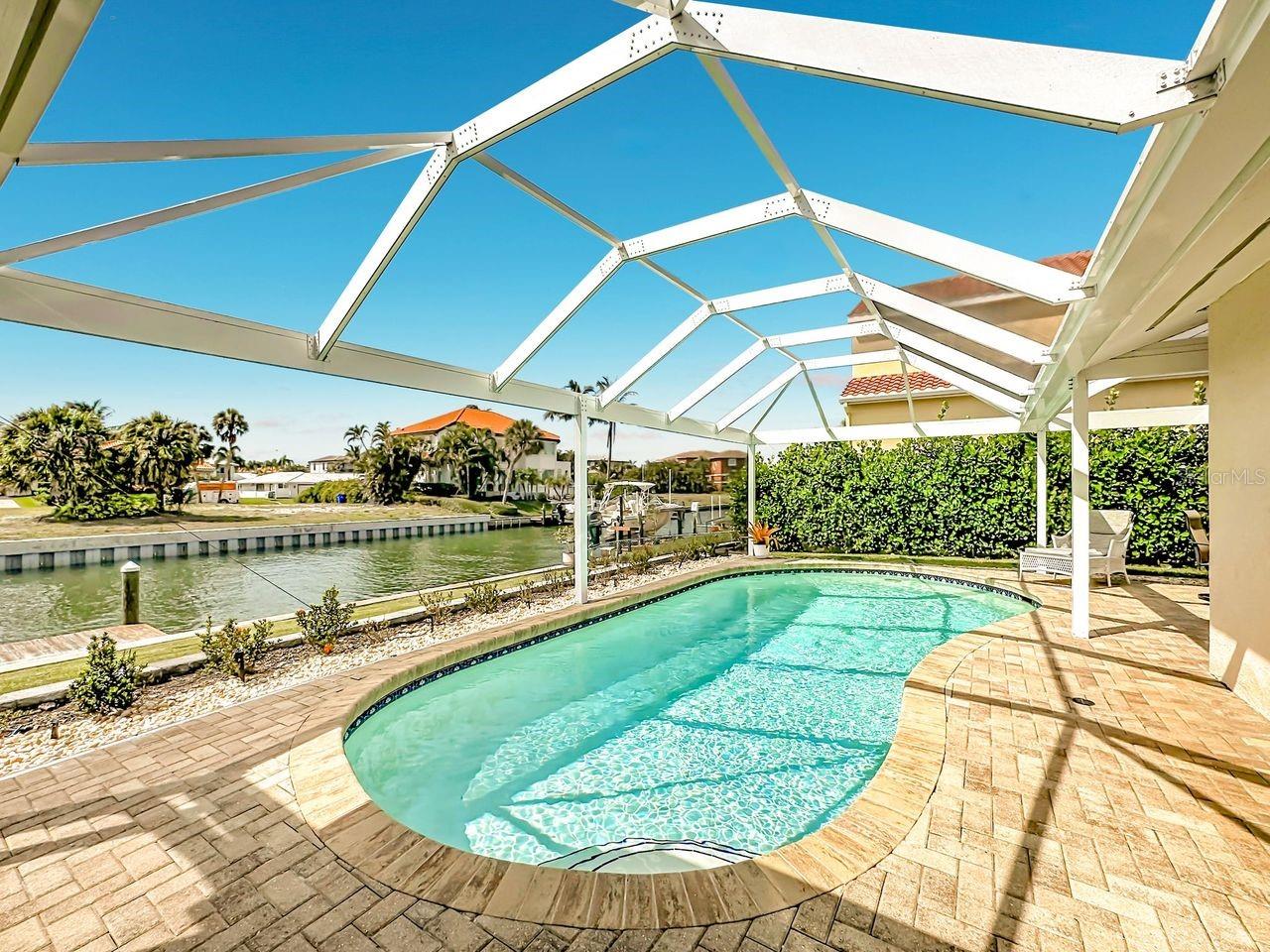 COUNTRY CLUB SHORES SEC 02 - Residential