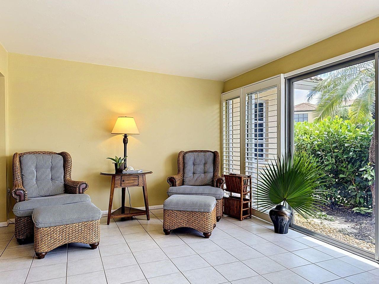 COUNTRY CLUB SHORES SEC 02 - Residential