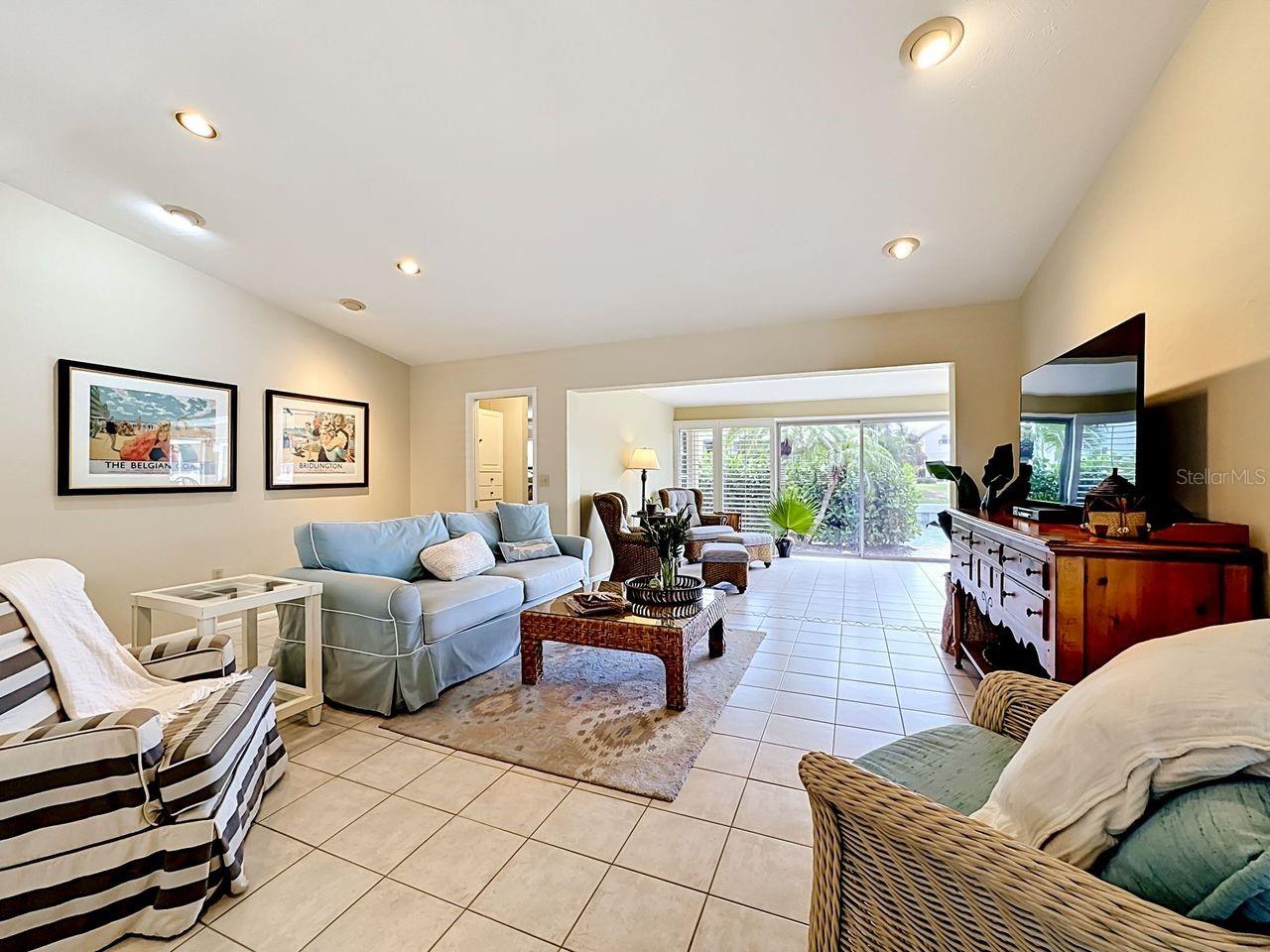 581 YARDARM LANE