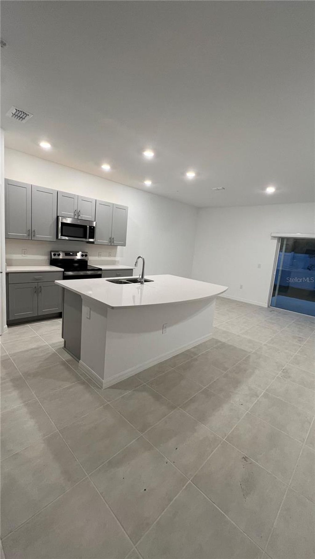 Photo of 5080 Revolutionary Way, Saint Cloud, FL 34769 (MLS # S5149101)