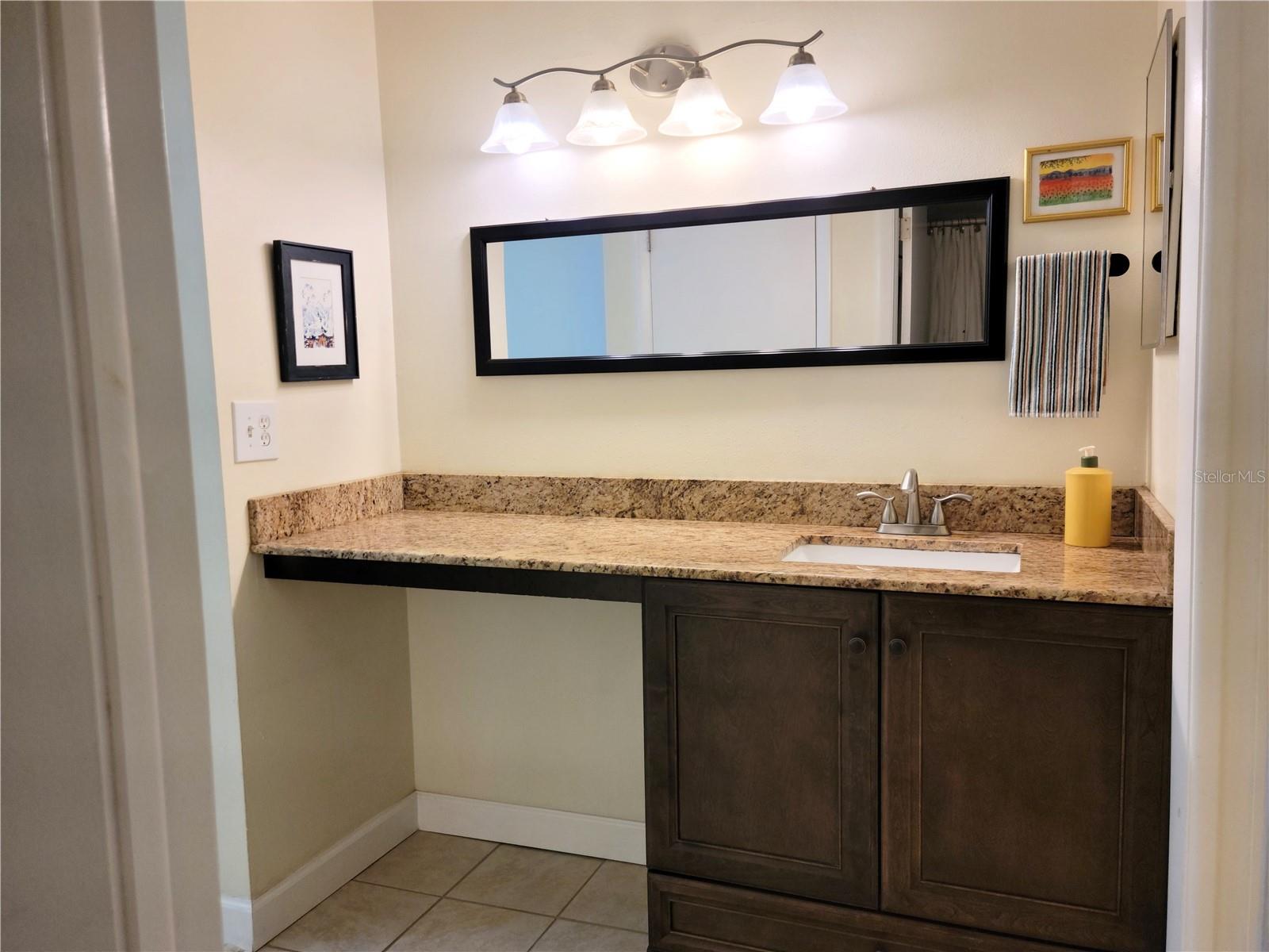 LAKEVIEW OF LARGO - Residential Lease