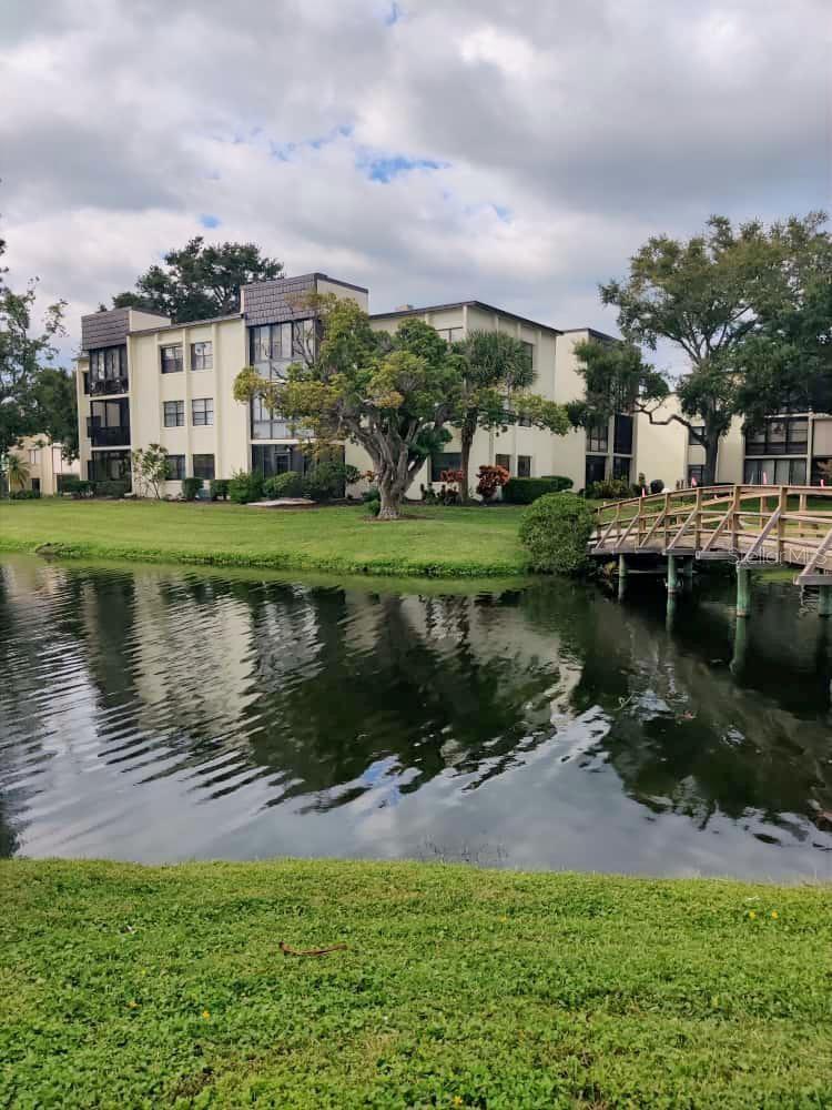 LAKEVIEW OF LARGO - Residential Lease