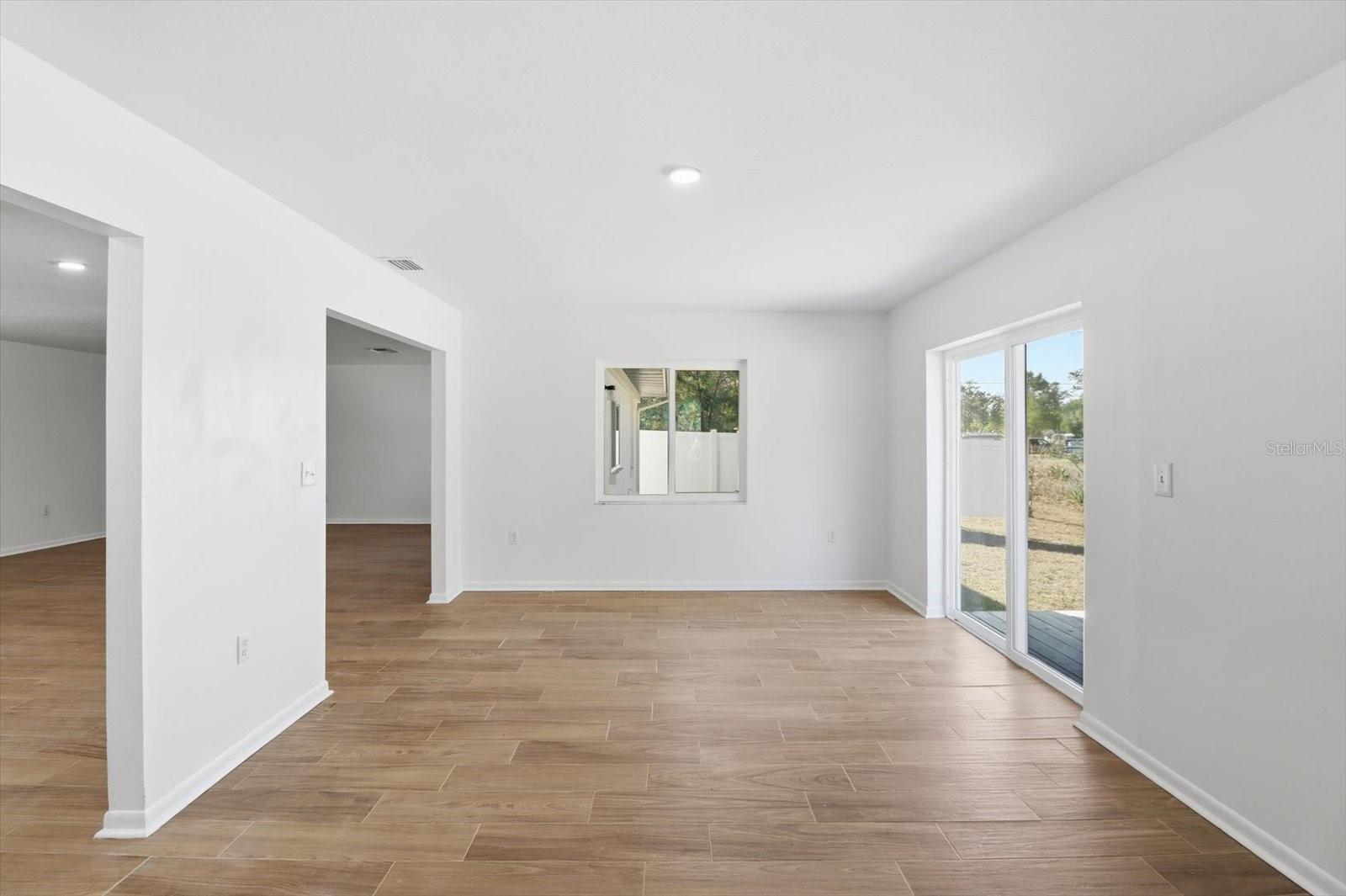 CITRUS SPGS UNIT 14 - Residential