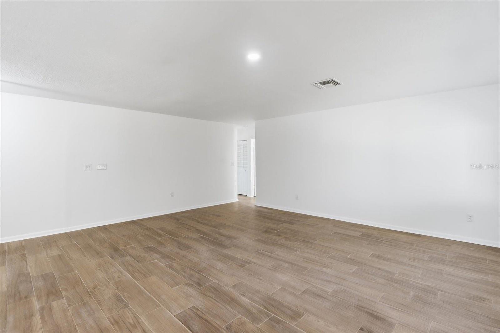 CITRUS SPGS UNIT 14 - Residential