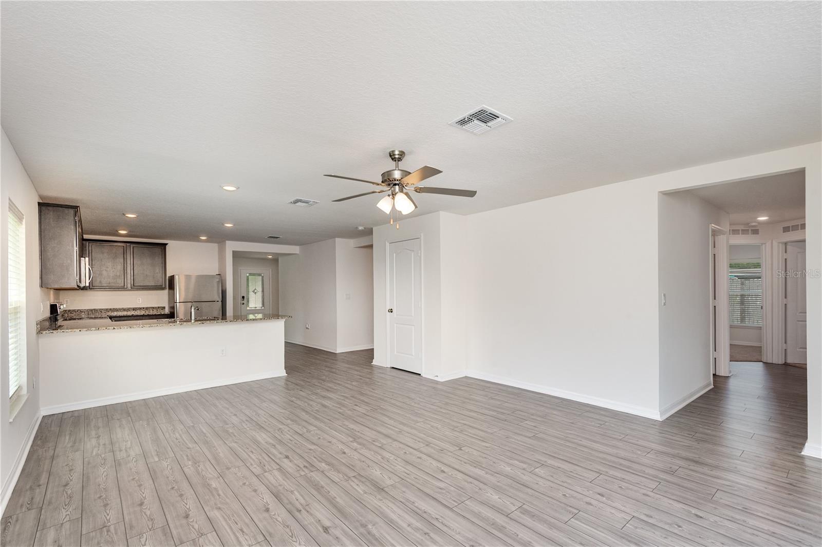 2507 WHITEHORSE STREET