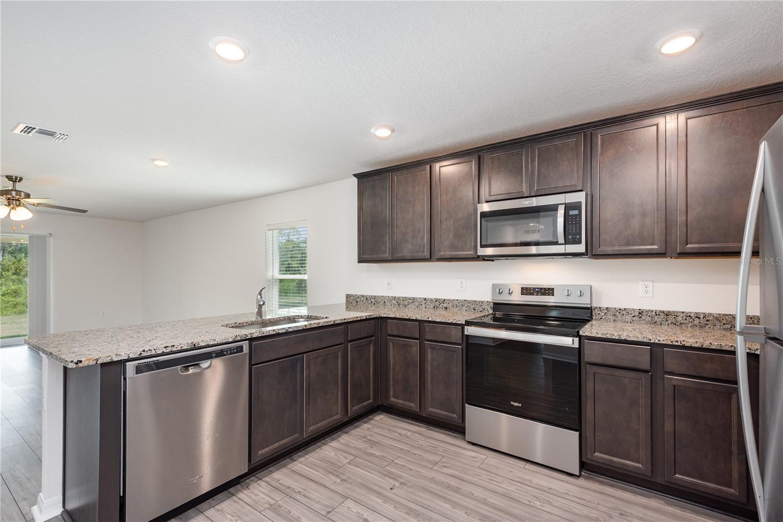 2507 WHITEHORSE STREET