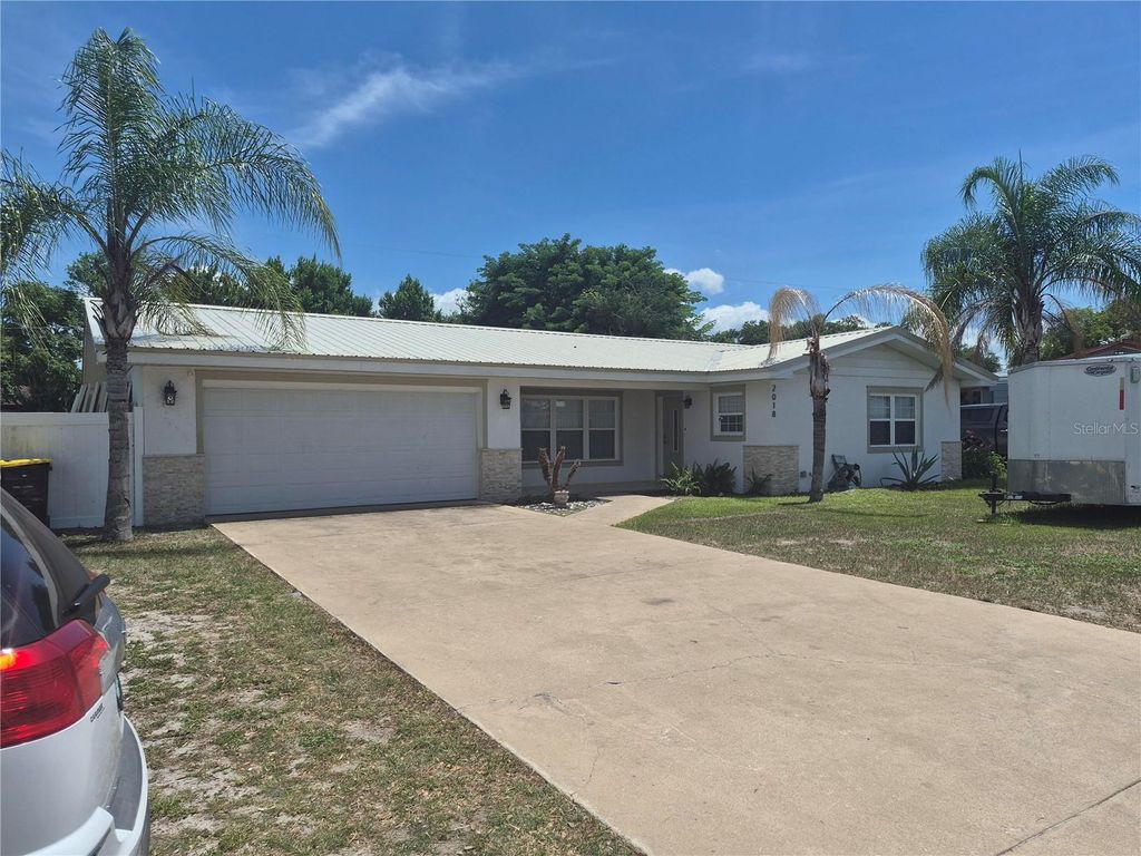 Photo of 2018 Marilyn Avenue, Winter Haven, FL 33881 (MLS # O6417950)
