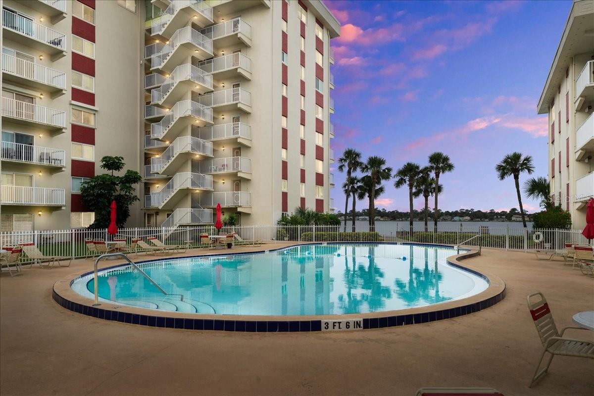 Great opportunity to own this conveniently located condo at Riverside Condominiums in Daytona Beach, Florida. This unit is fully furnished, move-in ready on the 3rd-floor Stunning partial river views, a spacious balcony, to watch the sunsets. The complex features three saltwater pools (two heated), two docks, laundry rooms, a clubhouse with regular resident activities, a landscaped courtyard with grills, shuffleboard, and a community room with a kitchen, large screen TV, and pool table. Located on 1,000 feet of Intracoastal frontage, it provides easy access to beaches, shopping, and attractions like Daytona International Speedway, with amenities such as fishing piers, scenic sunsets, and dolphin watching, making it an ideal spot for enjoying the Florida lifestyle.