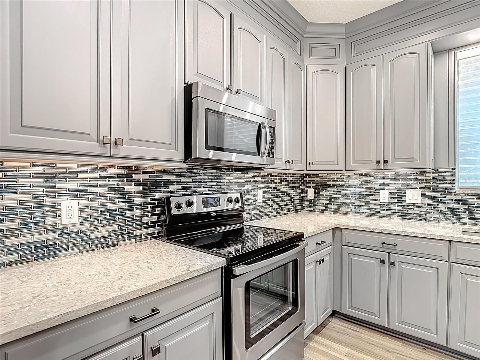 SOUTH HAMPTON - Residential