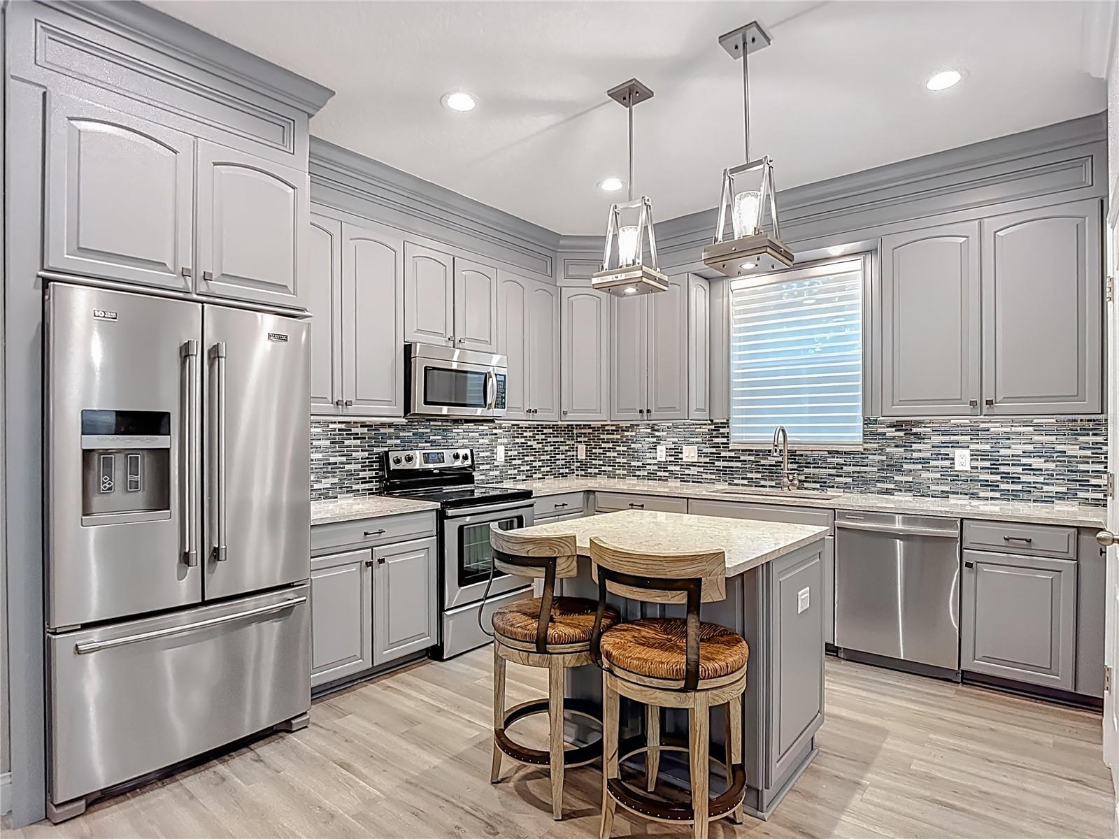 SOUTH HAMPTON - Residential