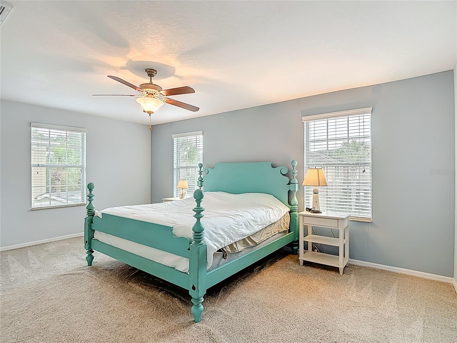 SOUTH HAMPTON - Residential