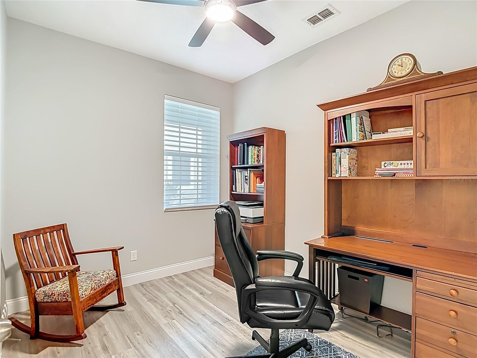 SOUTH HAMPTON - Residential