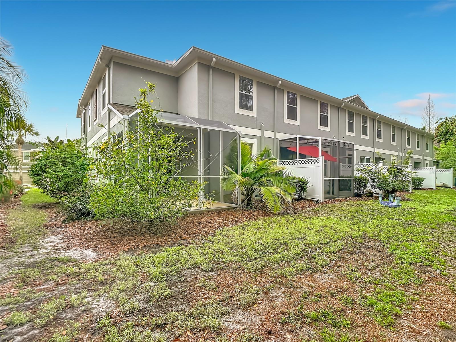 SOUTH HAMPTON - Residential