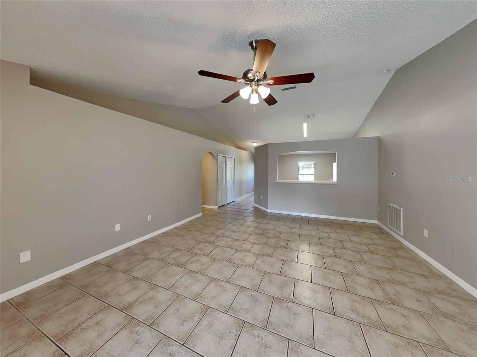 DELTONA LAKES UNIT 42 - Residential Lease