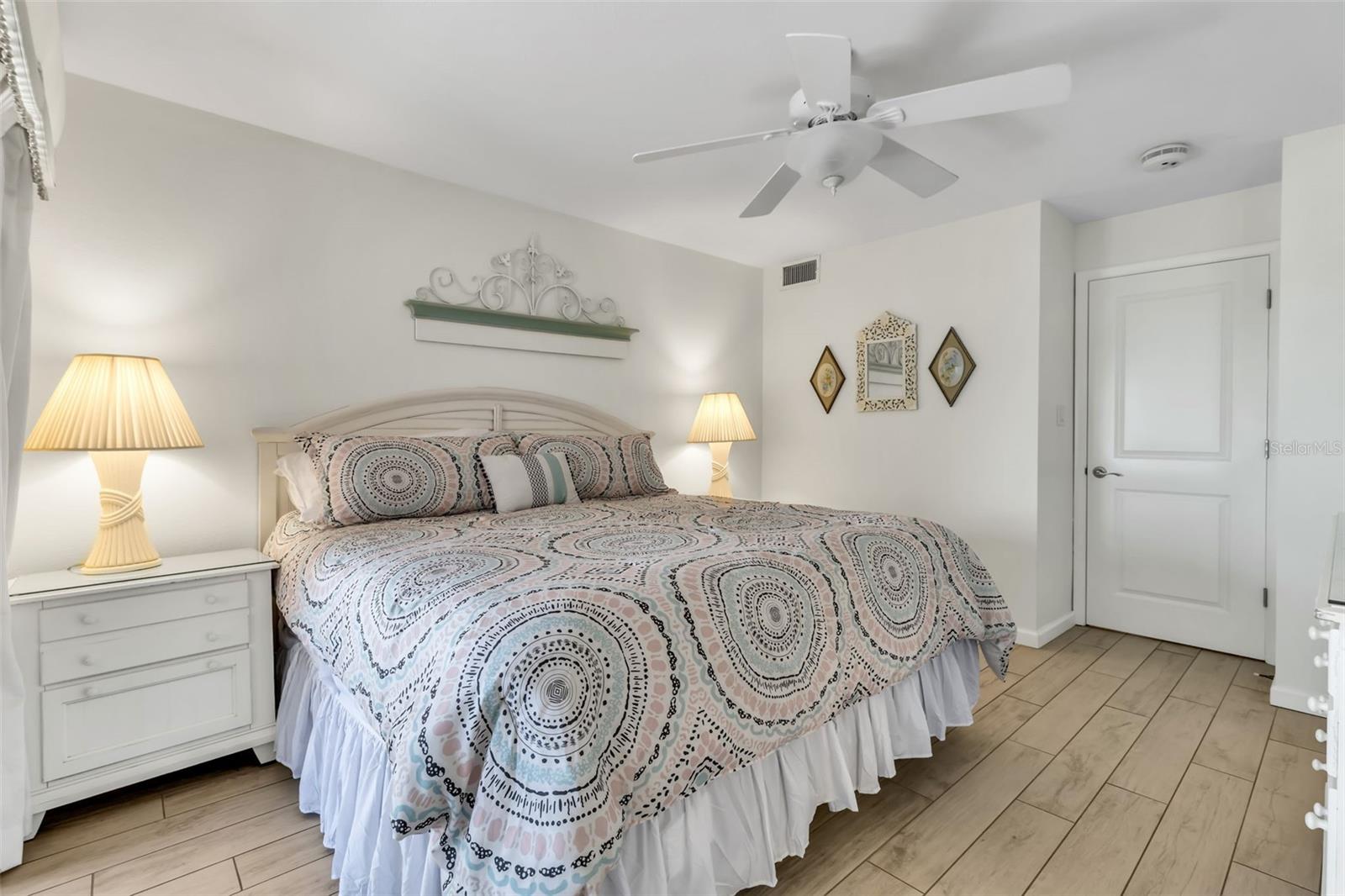 MIDNIGHT COVE PH 1 & 2 - Residential