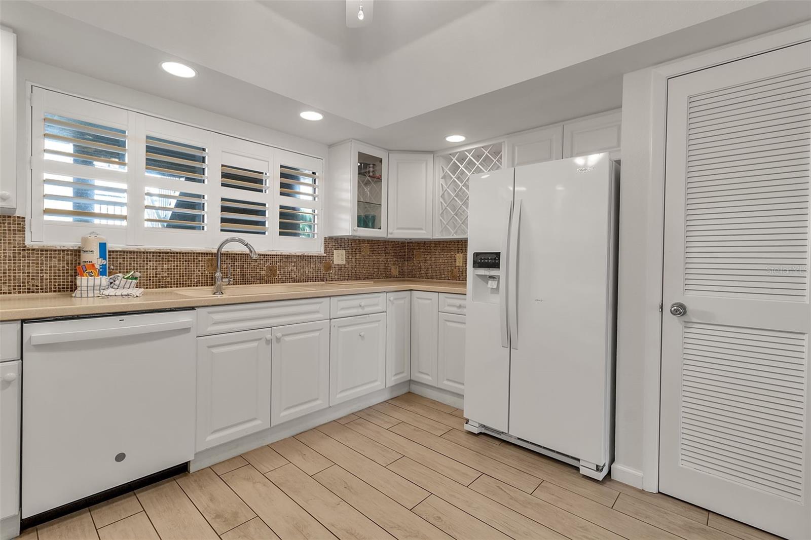 MIDNIGHT COVE PH 1 & 2 - Residential