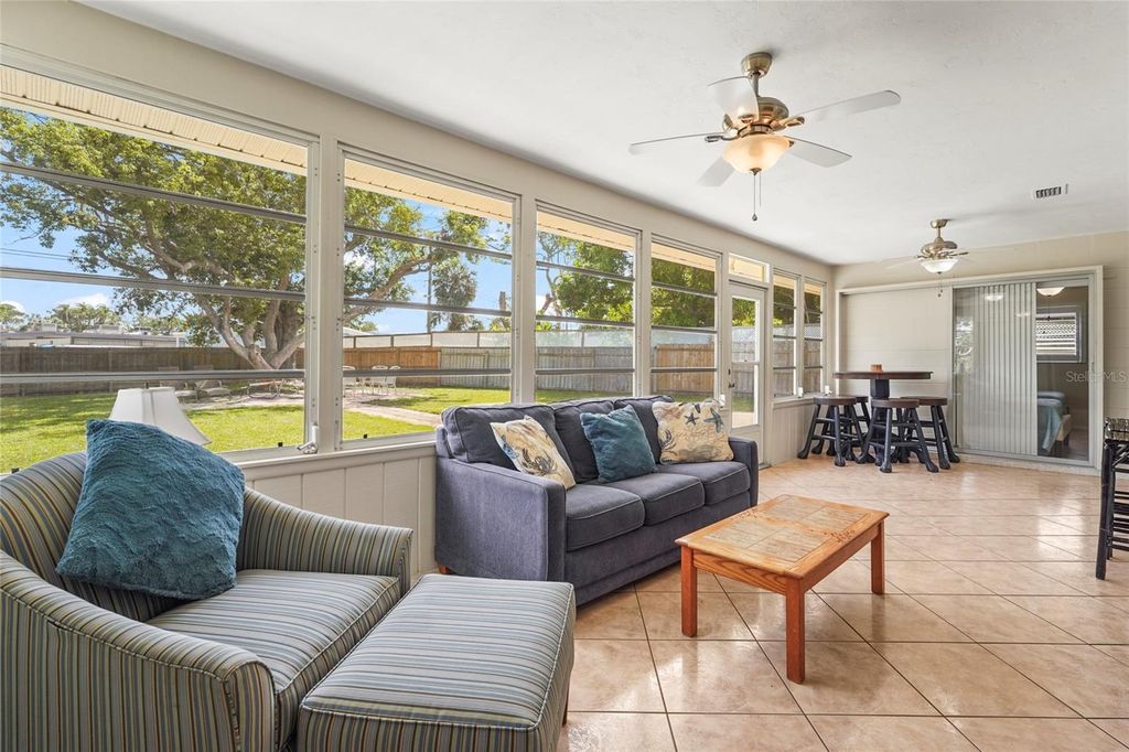 Photo of 409 Archibald Avenue, Sarasota, FL 34243 (MLS # A4655839)