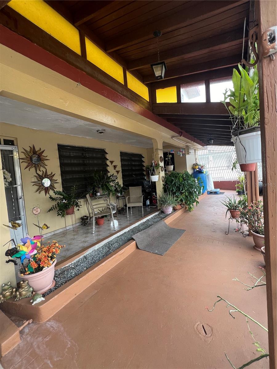 LOMAS VERDES DEVELOPMENT - Residential Income