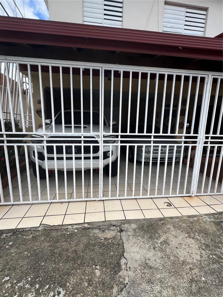 LOMAS VERDES DEVELOPMENT - Residential Income