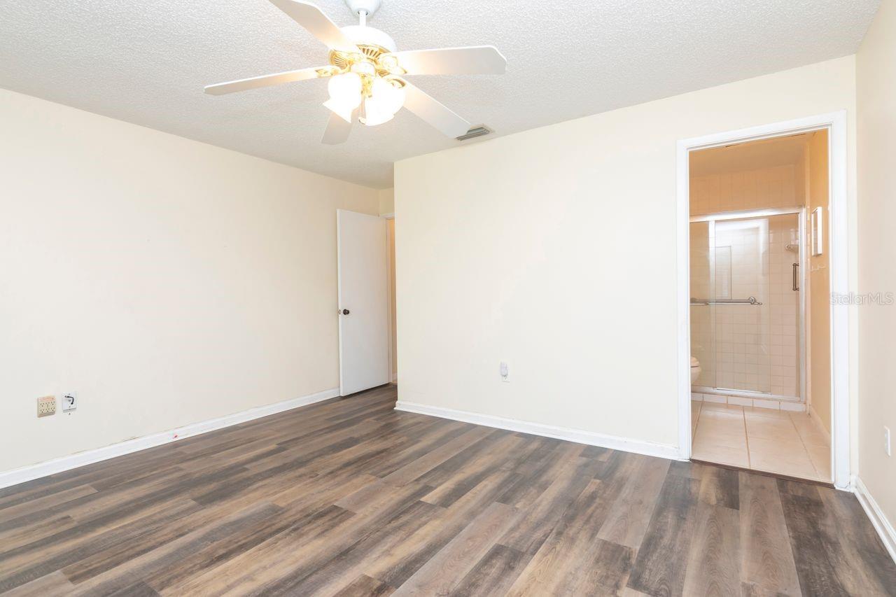 PINE RIDGE AT LAKE TARPON VILLAGE - Residential