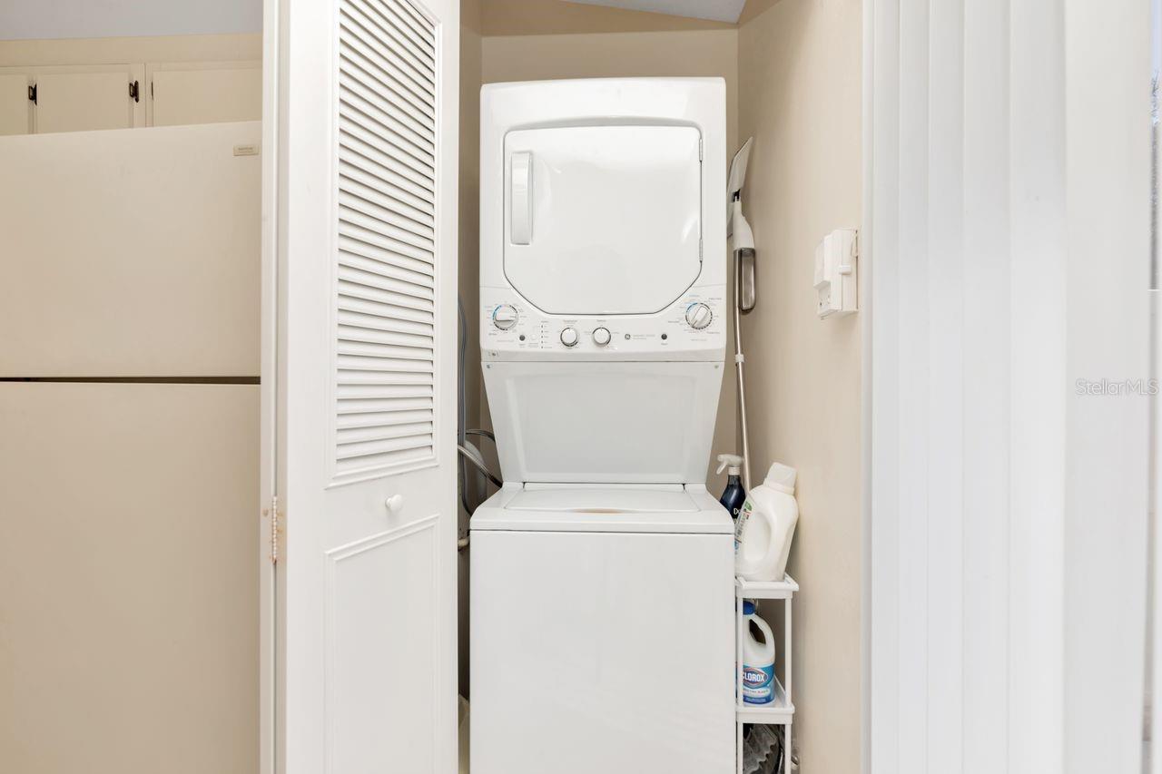 PINE RIDGE AT LAKE TARPON VILLAGE - Residential