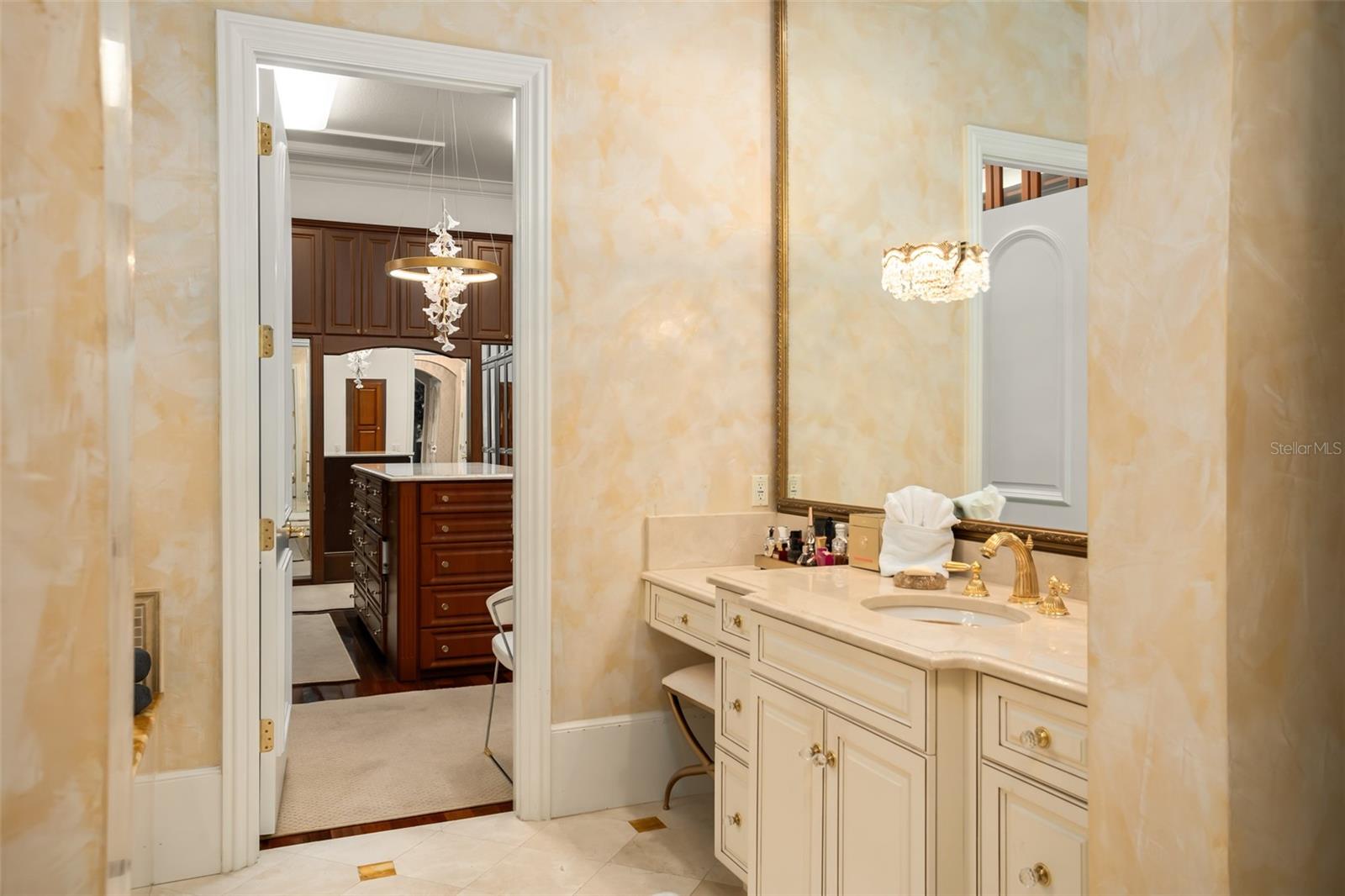 ISLEWORTH - Residential