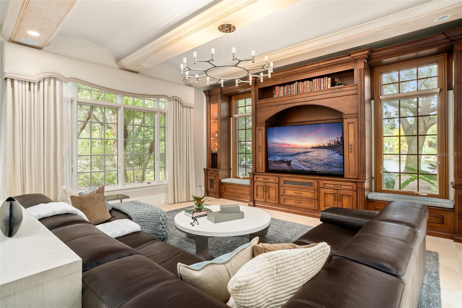 ISLEWORTH - Residential