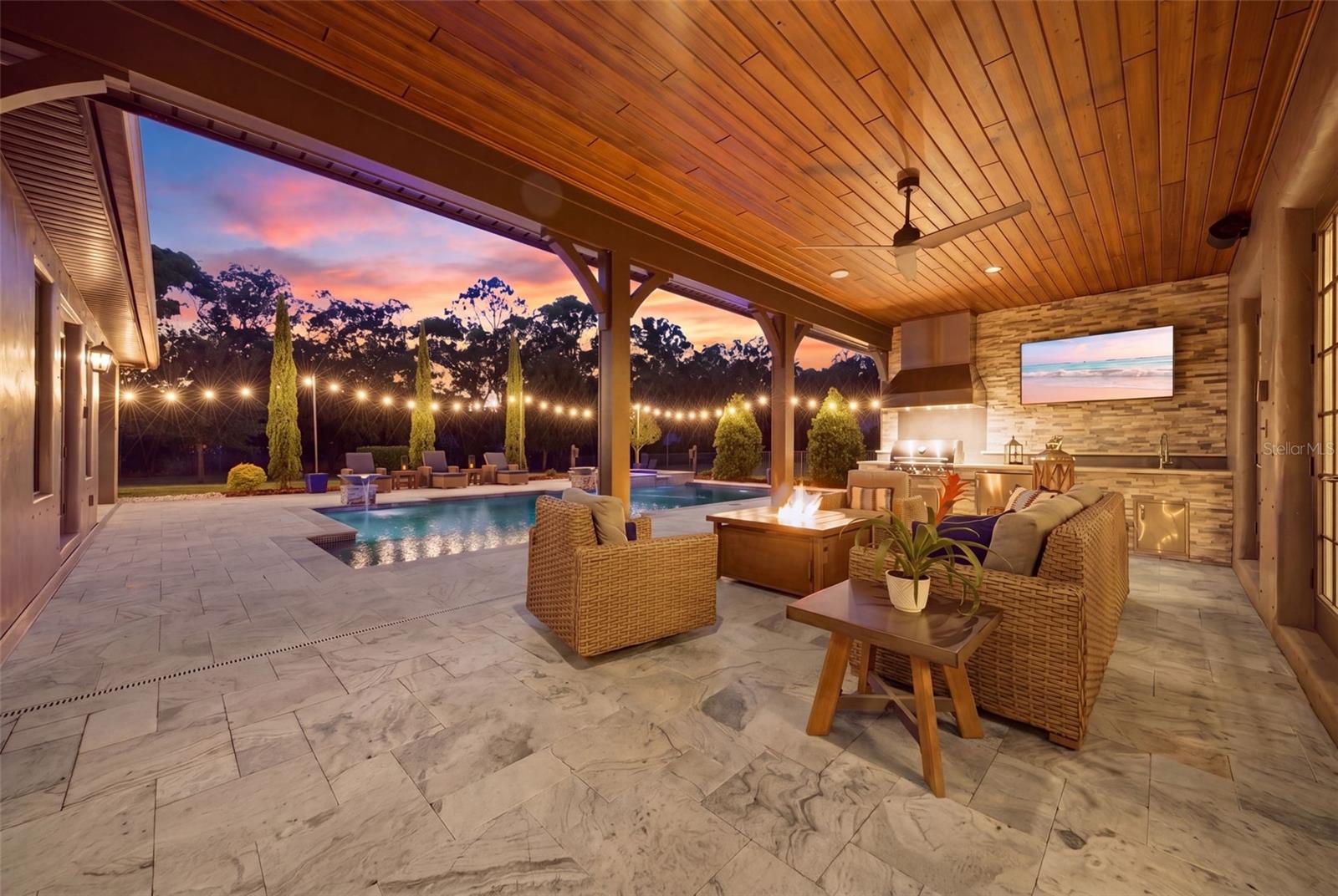 19118 MAGNOLIA FARMS LANE