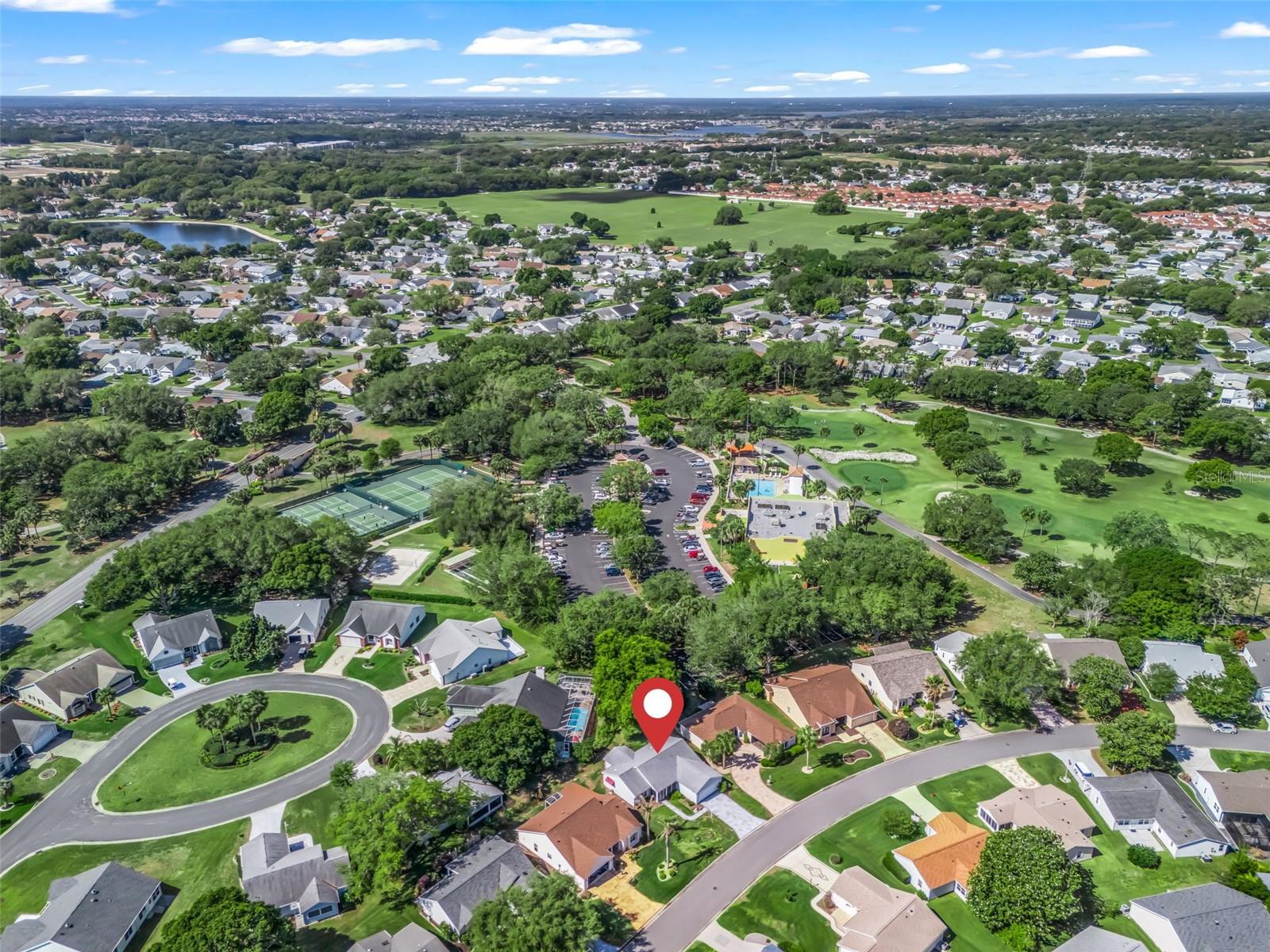 LADY LAKE ORANGE BLOSSOM GARDENS UNIT 16 - Residential