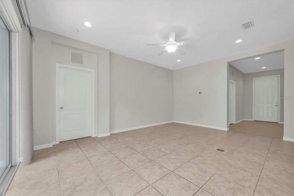 Photo of 4654 Woodbrook Drive, Sarasota, FL 34243 (MLS # A4682738)