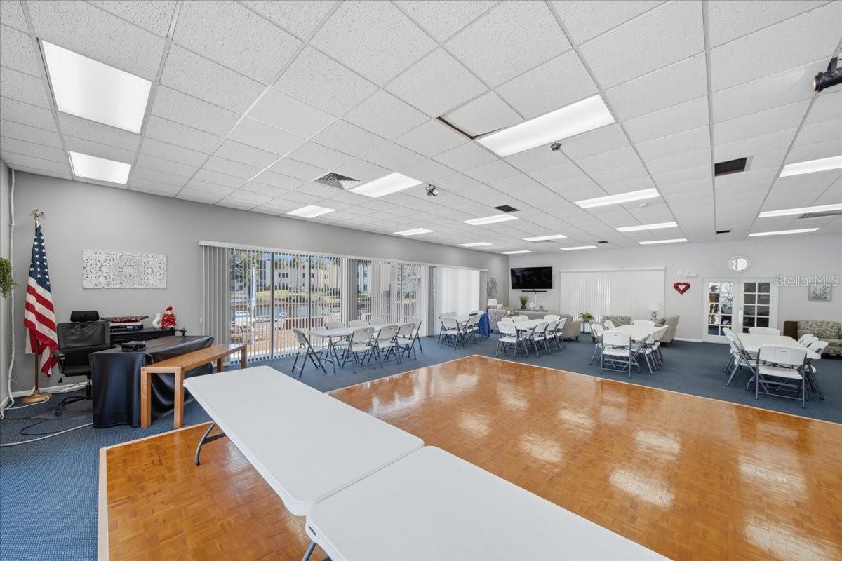 LAKEVIEW OF LARGO SOUTH CONDO - Residential