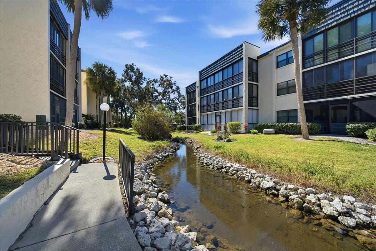 LAKEVIEW OF LARGO SOUTH CONDO - Residential